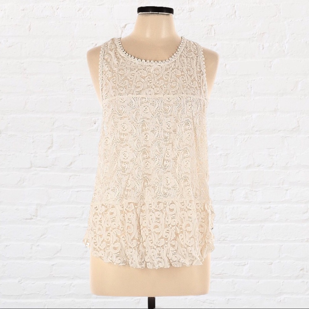 American Eagle Outfitters Embroidered Detail Sleeveless Top Size L NWT.
